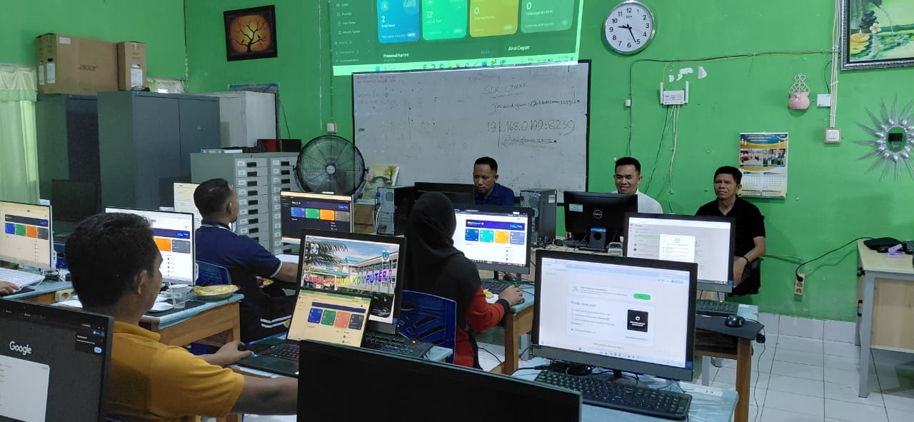 Digitalisasi SIkolah SMAN 1 Raha